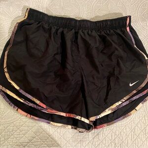 XL Nike Women's Black (Brown/Mauve) DRI-FIT Shorts